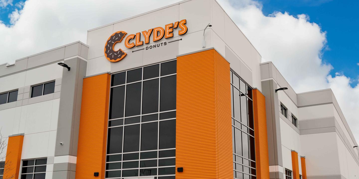 Clydes Donuts
